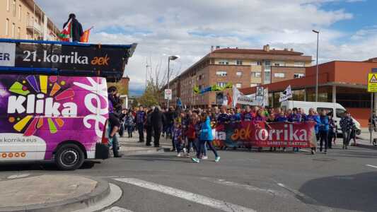 La Audiencia Nacional ordena investigar la exhibición de fotos de  presos de ETA tras una denuncia de UPN