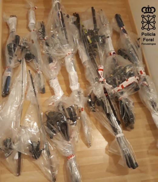 La Policía Foral denuncia a 17 pescadores esta semana