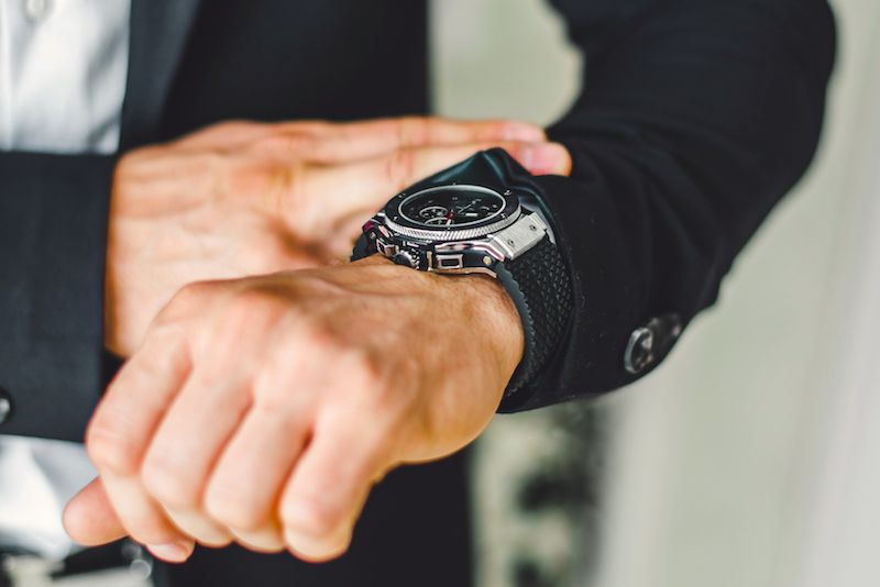 Gestión de empleados con control horario y formación integrada