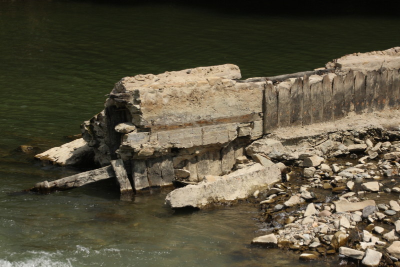 EH Bildu pide de forma inmediata un proyecto de restauración fluvial en el tramo afectado por la desaparición de la presa de Santa Engracia y reubicar la actividad de remo en otro tramo del Arga