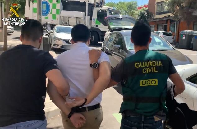 Detienen al mayor ciber-estafador en la historia de España