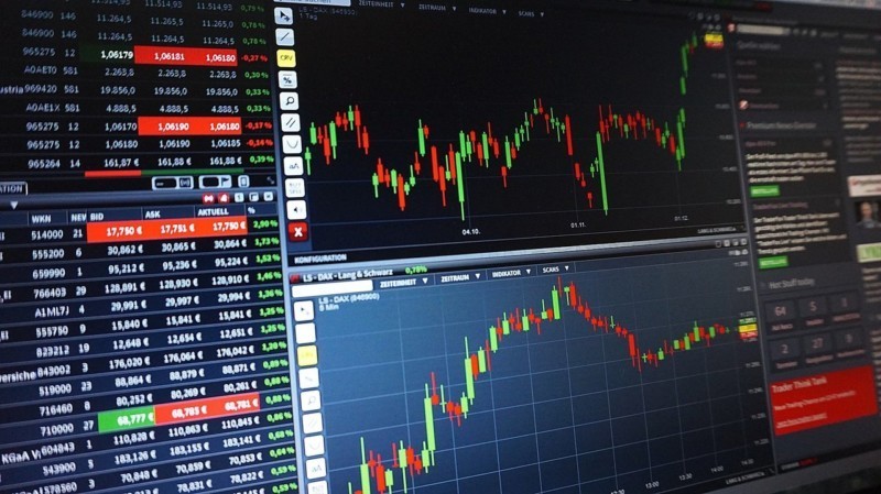 Por qué cada vez más españoles recurren al trading desde el móvil