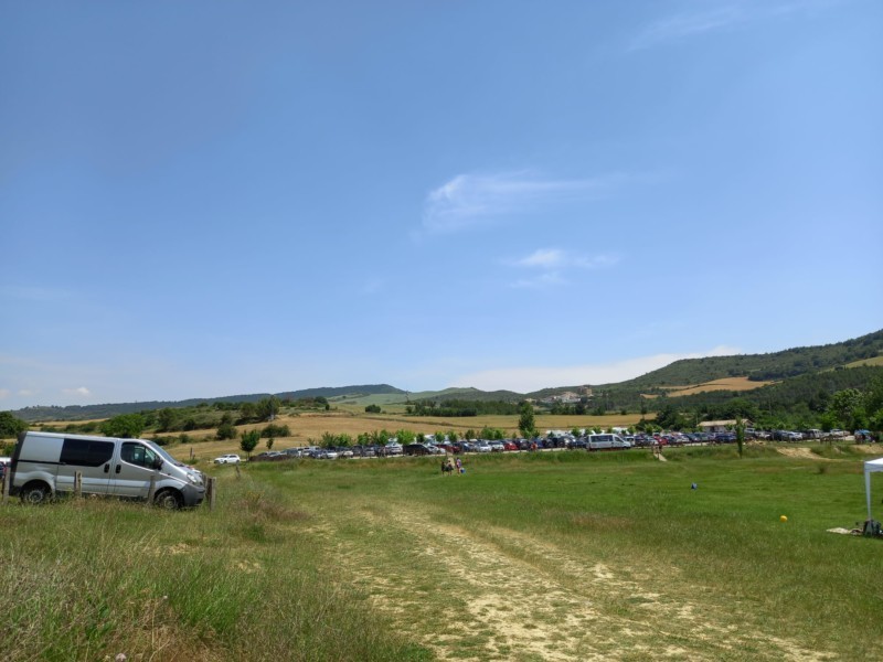 Sigue la trifulca en Alloz: el parking de Lerate está construido sobre terrenos expropiados por la CHE