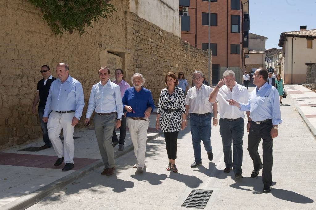Inauguradas las pavimentaciones y renovaciones de dos calles de Carcastillo