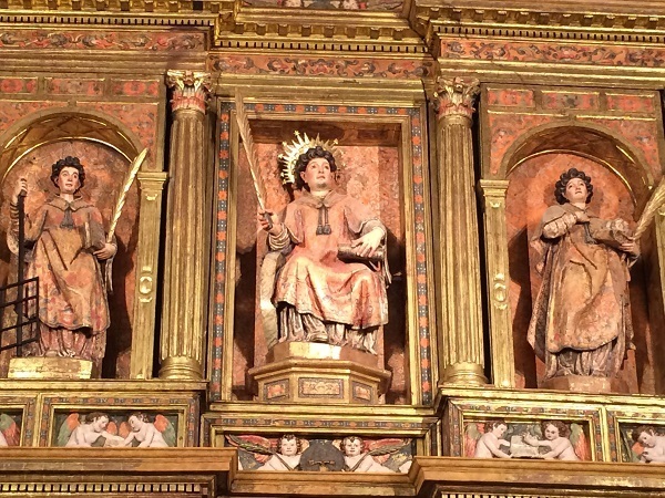 Cultura finaliza la restauración del retablo mayor de San Vicente de Sada