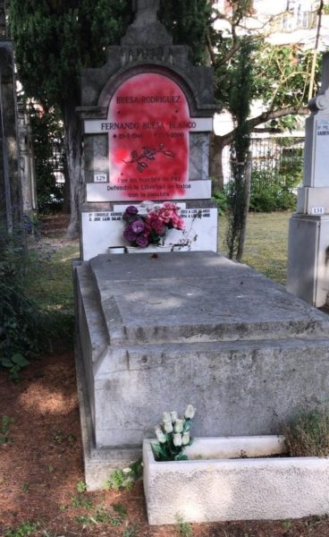 Un juzgado de Vitoria-Gasteiz absuelve al acusado de vandalizar la tumba del dirigente socialista Fernando Buesa
