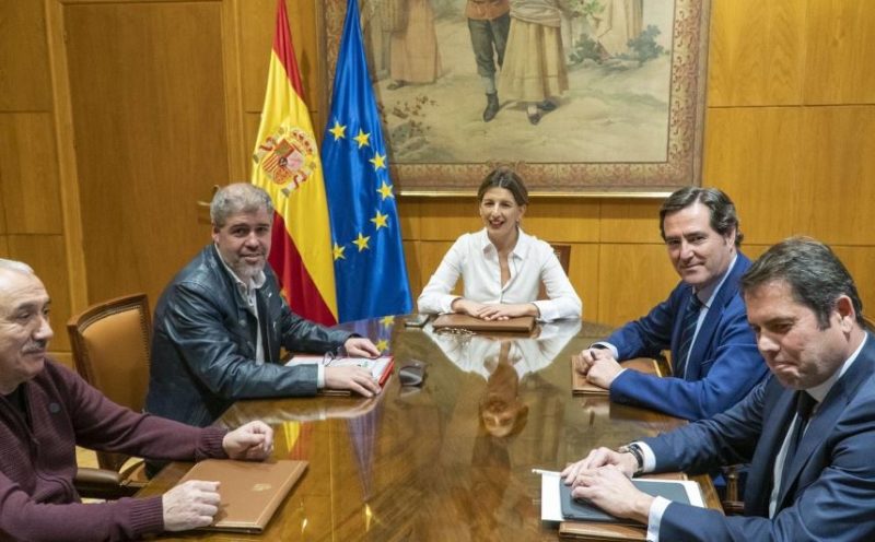 Sordo: «El Gobierno nos jura y nos perjura que no congelará el sueldo de los funcionarios»
