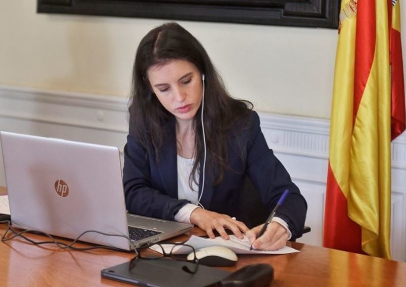 JUPOL y JUCIL piden la dimisión de Irene Montero y retirar la campaña sobre identificaciones por criterios raciales