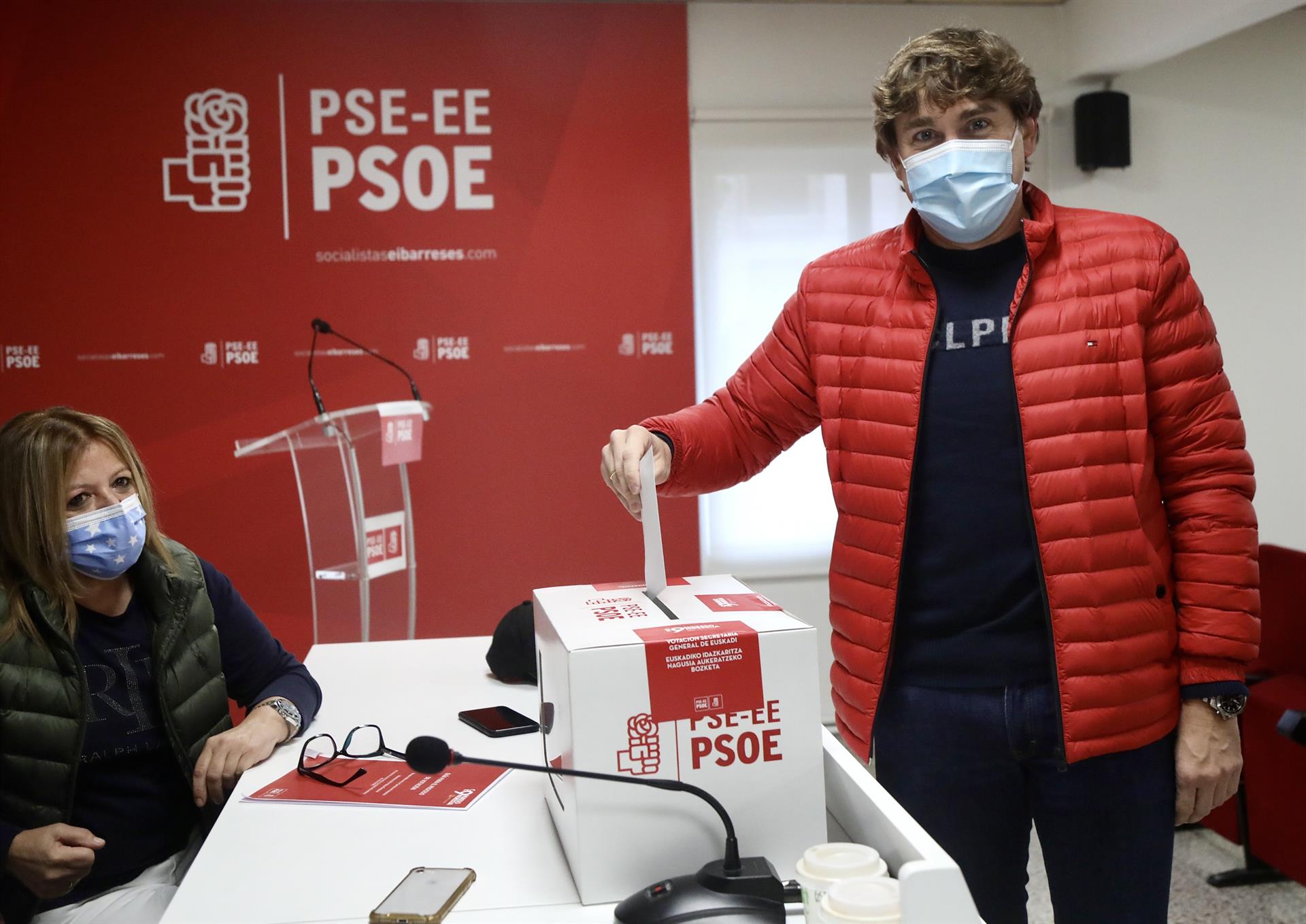 Sánchez felicita a Formoso y Andueza, nuevos secretarios generales del PSdeG y del PSE-EE