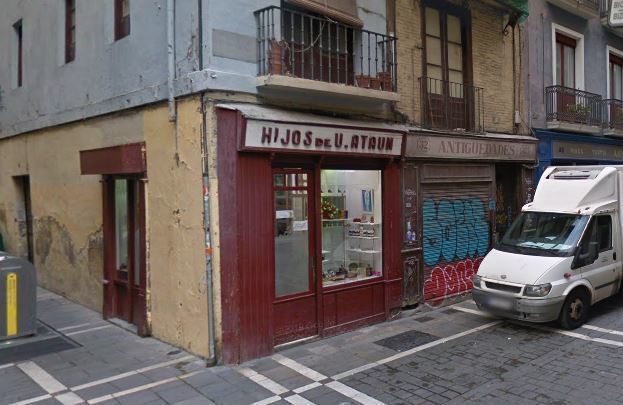 Los grupos de la oposición reclaman que el equipo de Gobierno de Pamplona presente el censo de establecimientos centenarios