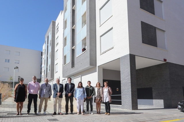 El vicepresidente Aierdi visita 23 VPO en Tudela cuyo promotor privado cede para su alquiler público