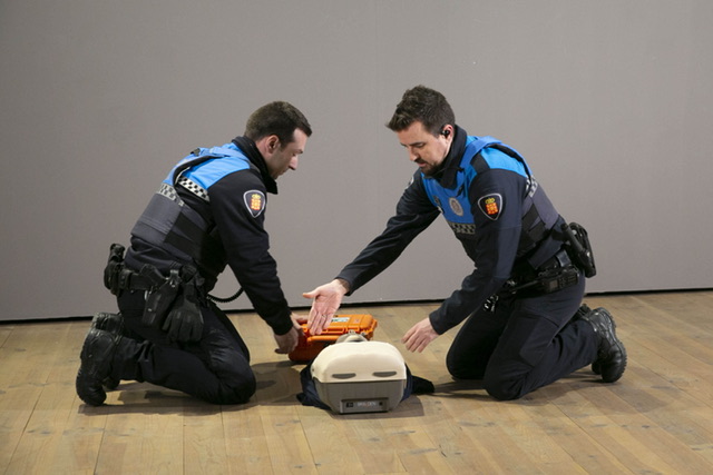 Doce vehículos de Policía Municipal cuentan con desfibriladores para ofrecer una rápida respuesta ante situaciones vitales