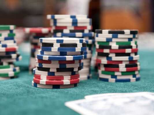 El póker online sigue siendo la única opción para los jugadores navarros