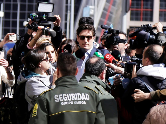 Absueltos Luis Medina y Alberto Luceño de los delitos de estafa y falsedad en el 'caso Mascarillas'