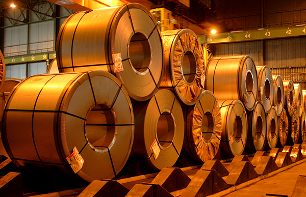 La primera jornada de huelga contra el ERE consigue paralizar la producción de ArcelorMittal en Legasa y Agurain