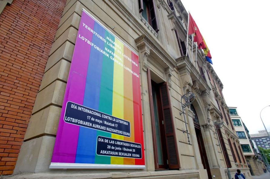 El Parlamento de Navarra secundará la celebración del Orgullo pese al intento de boicot de VOX