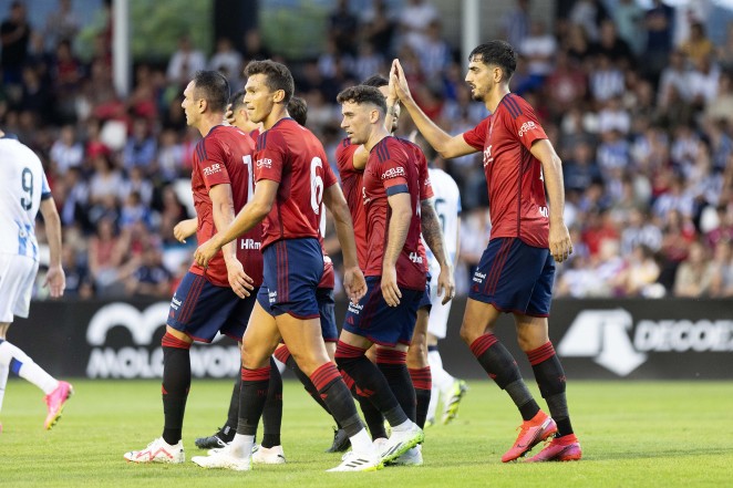 Osasuna vence a la Real Sociedad con un espectacular hat-trick de Catena