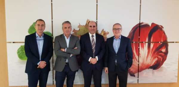 Florette recibe en su sede de Milagro al consejero Ayerdi
