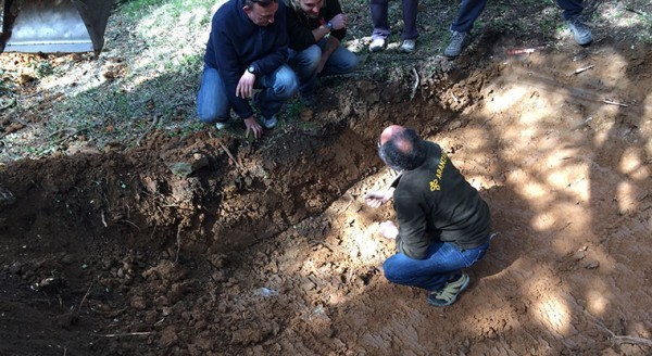 La Asociación de Familiares de Fusilados de Navarra estrena el domingo el documental “A un paso”