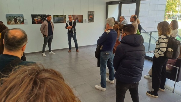 La exposición fotográfica Nieva Ceniza se inaugura en Civivox Iturrama el 25N con un foco especial en las mujeres