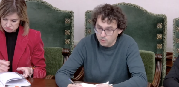Txema Mauleón anuncia que Pamplona elaborará un plan integral de atención a personas sin hogar