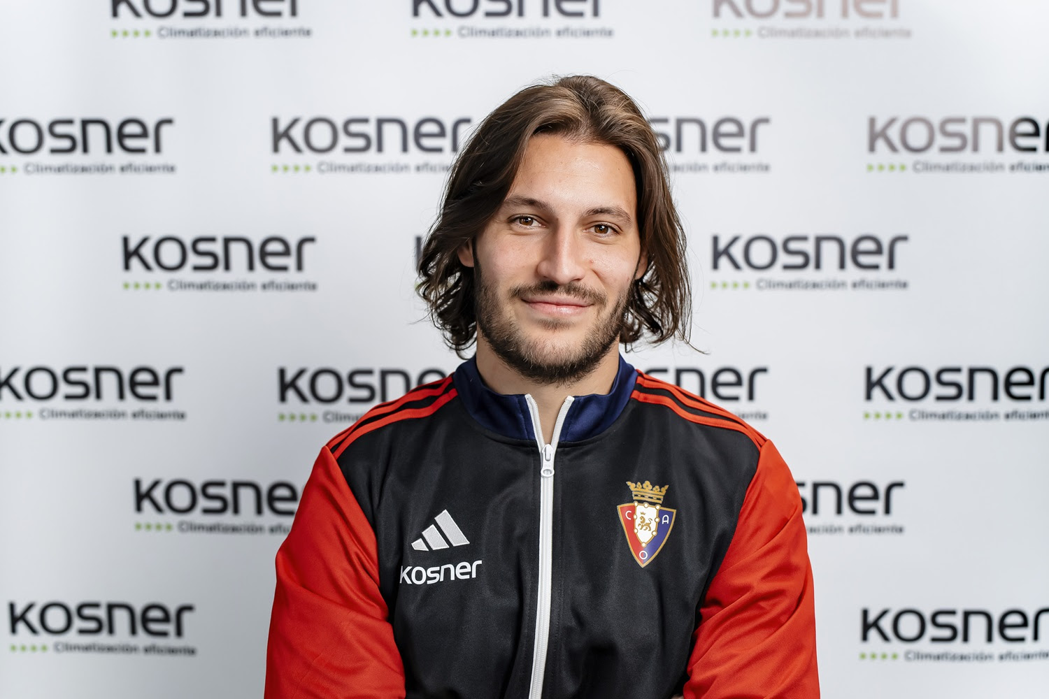 Juan Cruz no continuará en Osasuna tras seis temporadas y 164 partidos con la camiseta rojilla