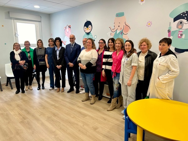 El consejero Domínguez se reúne con los alcaldes de Andosilla y de San Adrián para analizar la situación de la zona básica de salud y posibles soluciones