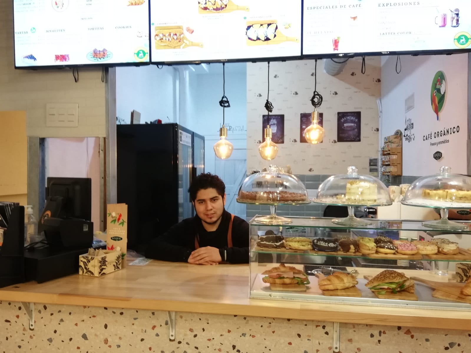 Cortau Café presenta un renovado menú en el epicentro del Casco Antiguo de Pamplona