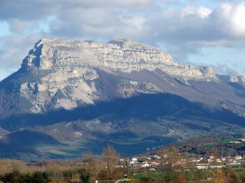 Rescatados dos montañeros en San Donato