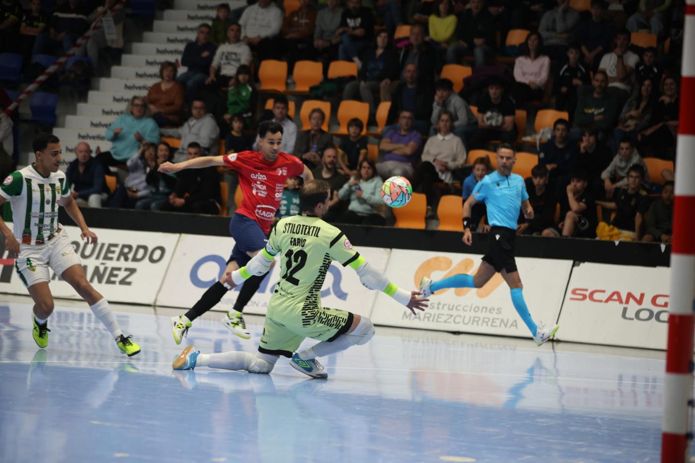 Osasuna Magna logra en casa la victoria en la despedida de liga contra el Córdoba Futsal