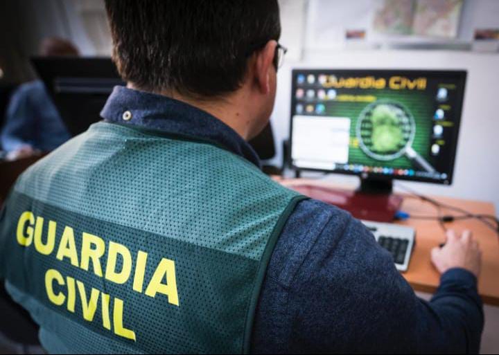 Detenidas quince personas por estafar 400.000 euros a través de falsas llamadas de seguridad bancaria