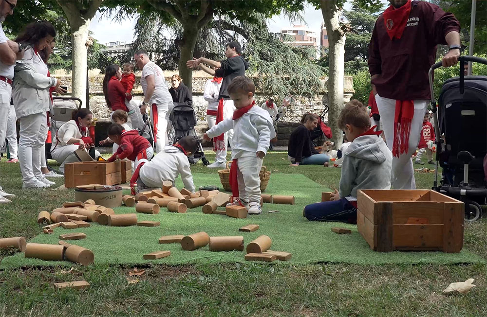 Birjolastu – JuegoRejuego vuelve a apostar por desarrollar la imaginación infantil estos Sanfermines