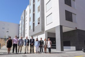 Aierdi visita 23 VPO en Tudela cuyo promotor privado cede para su alquiler público