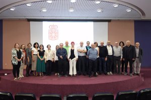 Salud reconoce el trabajo del personal sanitario que puso en marcha las primeras ambulancias medicalizadas en Navarra