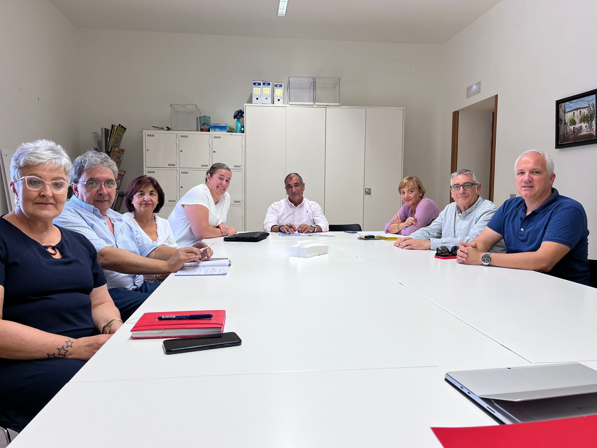 Alcaldes y portavoces socialistas solicitan al Gobierno Foral una solución al puente de Marcilla 