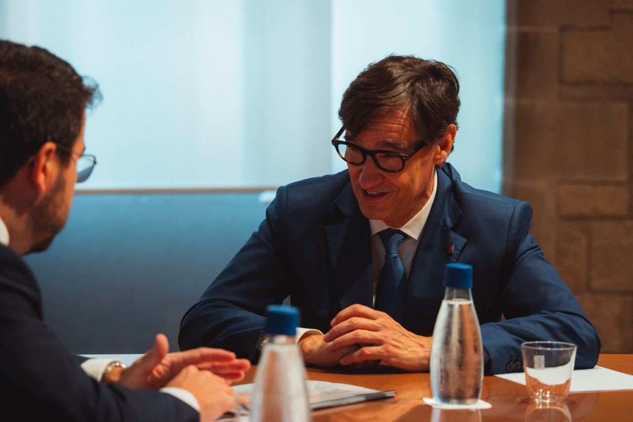 Traspaso de poderes en la Generalitat entre Aragonès y el nuevo presidente, Salvador Illa
