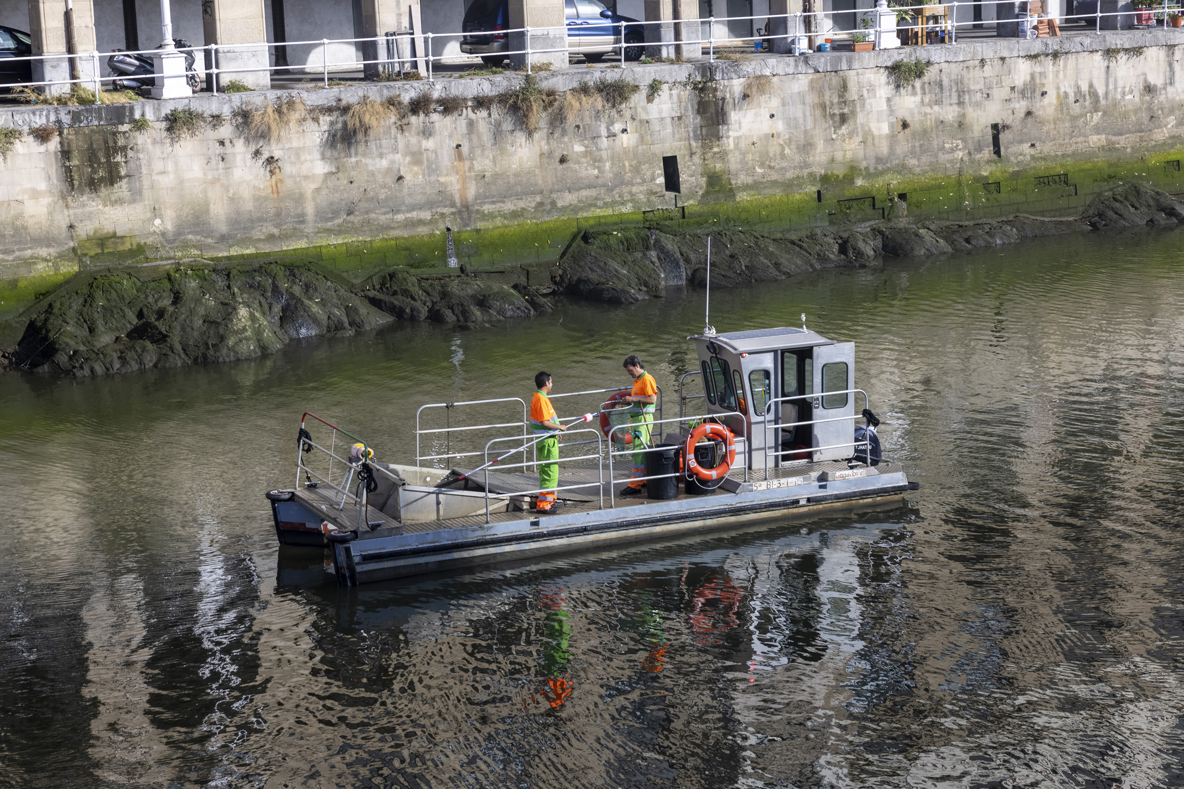 El Ayuntamiento de Bilbao pide precaución en el entorno de la ría ante la alerta por mareas vivas los próximos tres días
