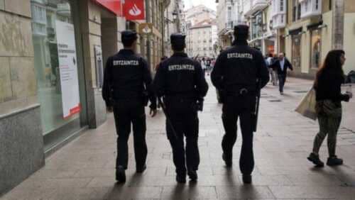 Detenido en Donostia por robar y agredir a mujer con orden de alejamiento