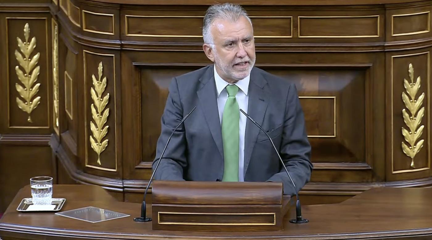 El ministro Torres defiende la modificación de la LORAFNA en el Congreso 