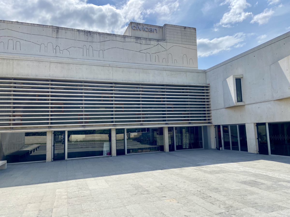 Gracia Querejeta repasa sus lecturas y referencias en los Conversatorios de la Biblioteca de CIVICAN