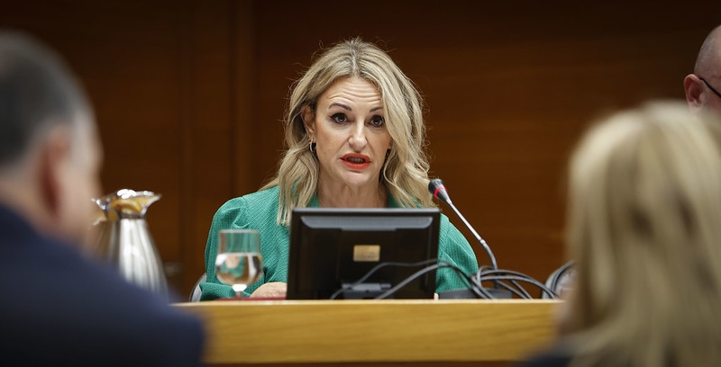 Mazón corta la primera cabeza en su gobierno: cesa a la consejera que hizo las polémicas declaraciones sobre la morgue