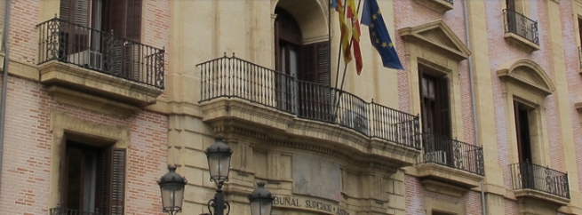 Condenado a 15 años de prisión el autor del asesinato de un hombre en un puente de Valencia