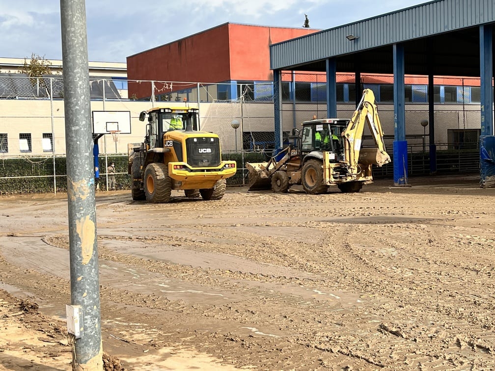 Nueva tragedia vinculada a la DANA: fallece un trabajador tras un derrumbe en un colegio de Massanassa