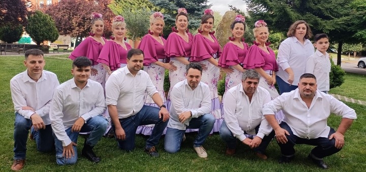 Villancicos rocieros contra la esclerosis múltiple en Berriozar