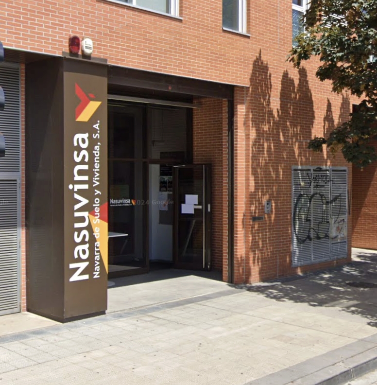 El Defensor del Pueblo sugiere garantizar la atención presencial en las oficinas de Nasuvinsa
