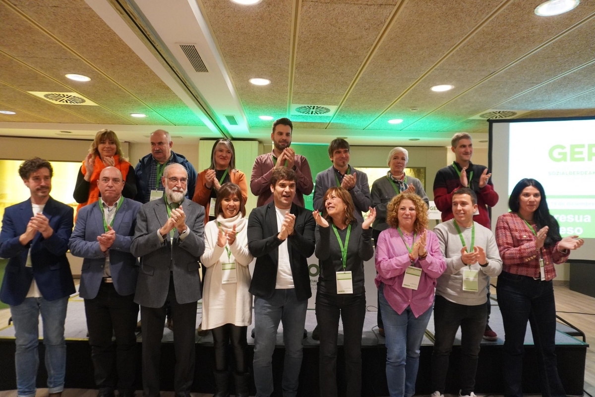 Pablo Azcona, nuevo secretario general de Geroa Socialverdes: «Frente a la involución, valentía»
