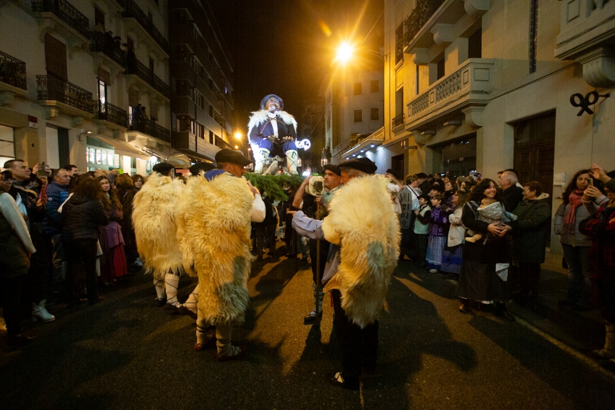 Olentzero vuelve a Pamplona esta Nochebuena y lo podrás ver en directo con Festaro.es y Pamplona Actual