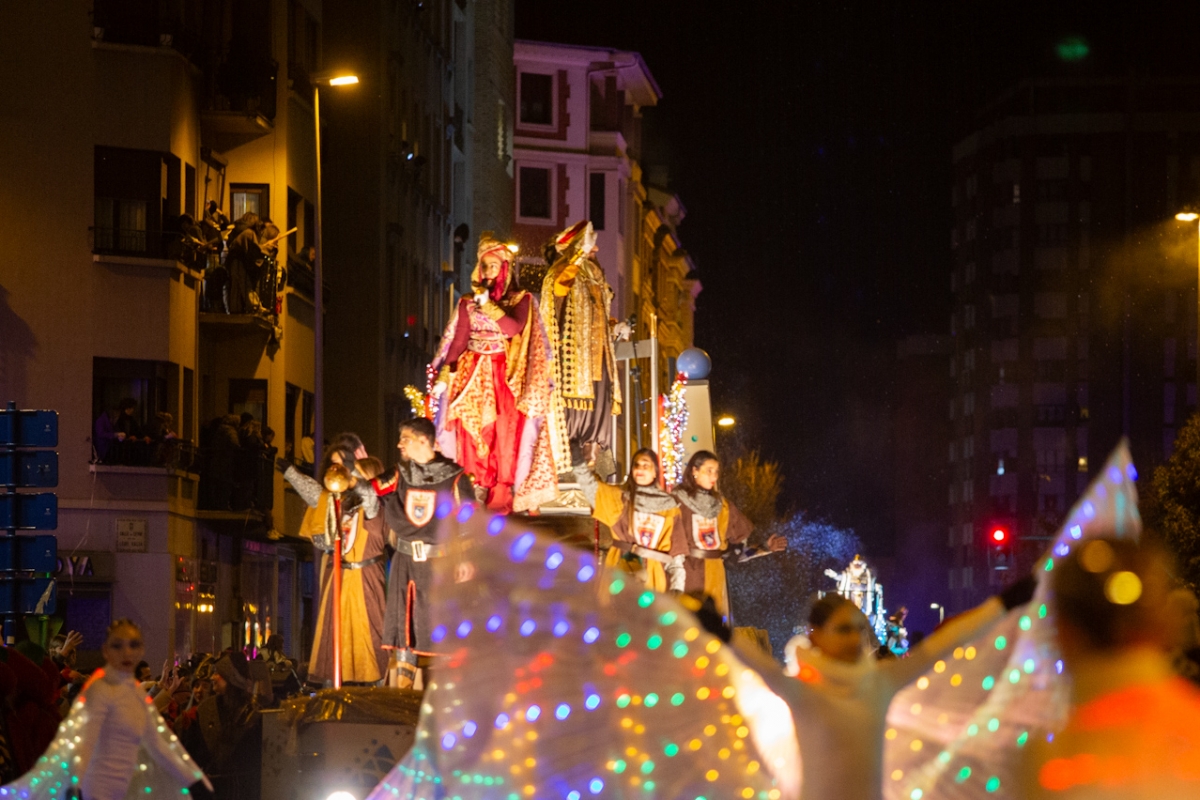 El sistema braille regresa a las cartas de los Reyes Magos en Pamplona para celebrar su 200 aniversario