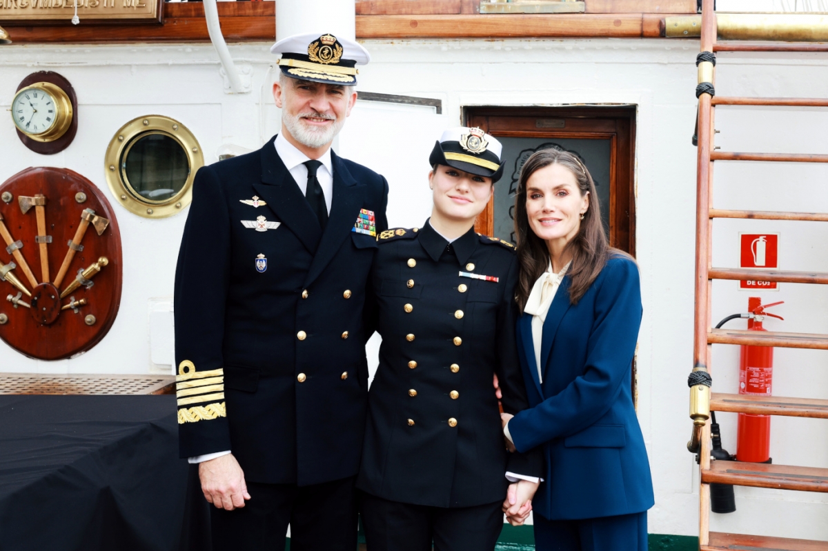 La Princesa Leonor embarca como guardiamarina en el buque Escuela  “Juan Sebastián de Elcano”