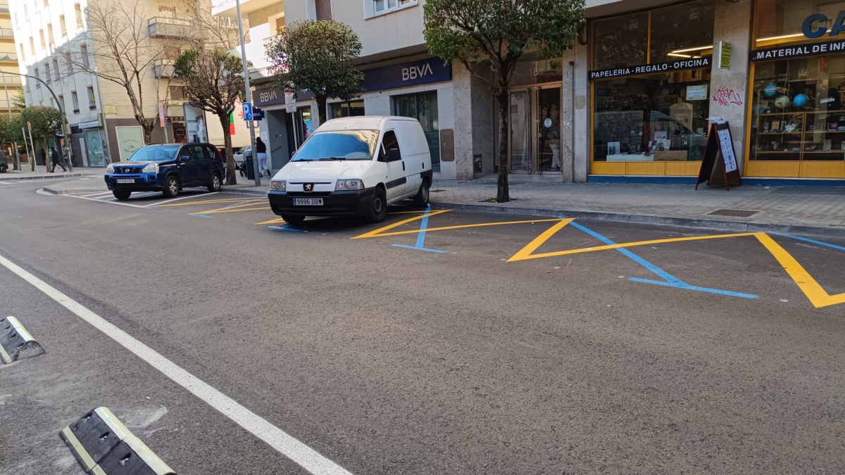 Herido un peatón, de 79 años, tras ser atropellado por un coche en Abejeras 
